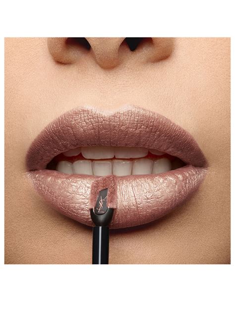 tattoo couture lip stain.